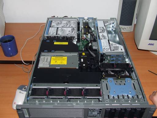 Foto otevreneho case